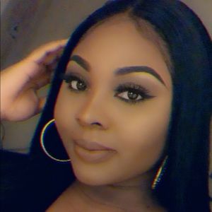 Meet your Posher, Ciara